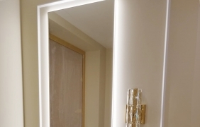 Консоль и зеркало