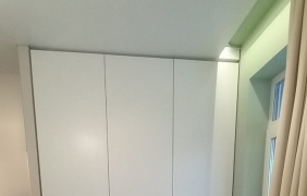 Распашной шкаф