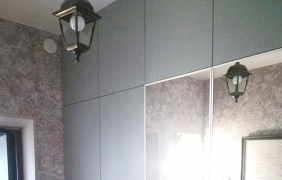 Шкаф в прихожую