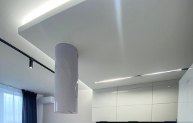 Белая кухня