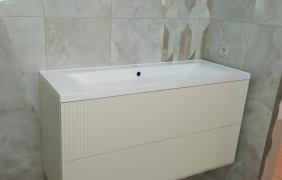 Мебель в ванную и санузел