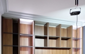 Стеллаж с подсветкой