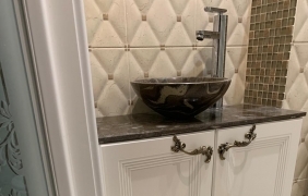 Тумба с накладной раковиной