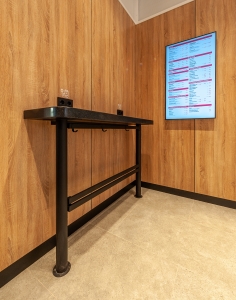 Обеденные столы для Кафе и Баров